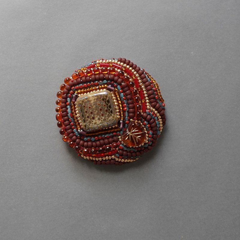 Chatty Brooch, Large, 8, Beaded Embroidery Brooch, Brown , Colorful, Unique, One of a Kind, Christmas - Brooches - Glass Brown