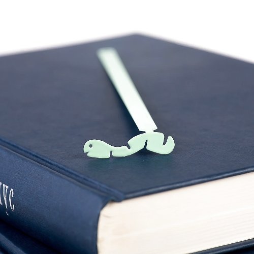 Design Atelier Article Metal Bookmark Happy Bookworm, Excellent gift idea for a happy bookworm.