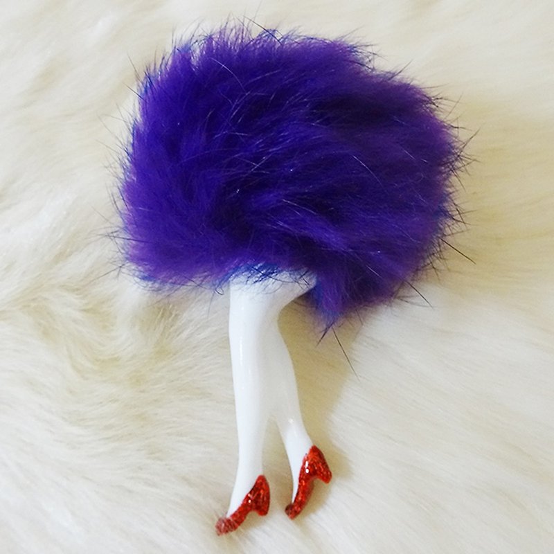 DancingPuffLady Earring / Red Heel × Purple Puff - Earrings & Clip-ons - Plastic Purple