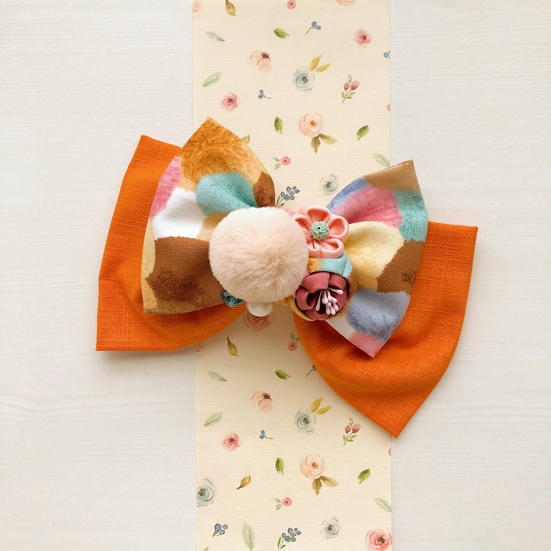 Printed Japanese style and wind plush hair ball butterfly beads spring clip - Hair Accessories - Cotton & Hemp Orange