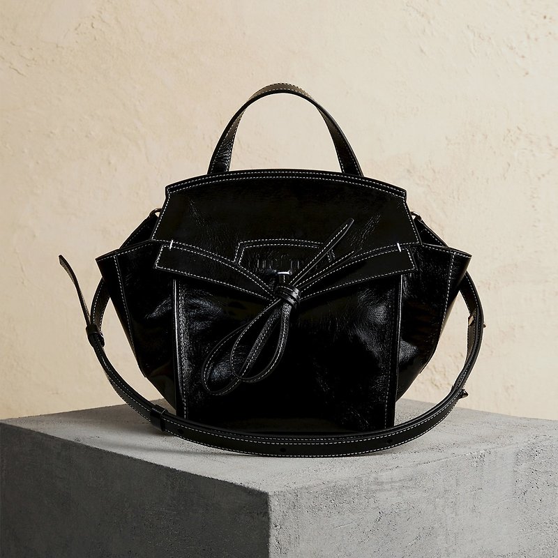 Tutu Crinkled Black 3Way Tote Bag (ITALY Cow Leather) - 手提包/手提袋 - 其他材質 黑色