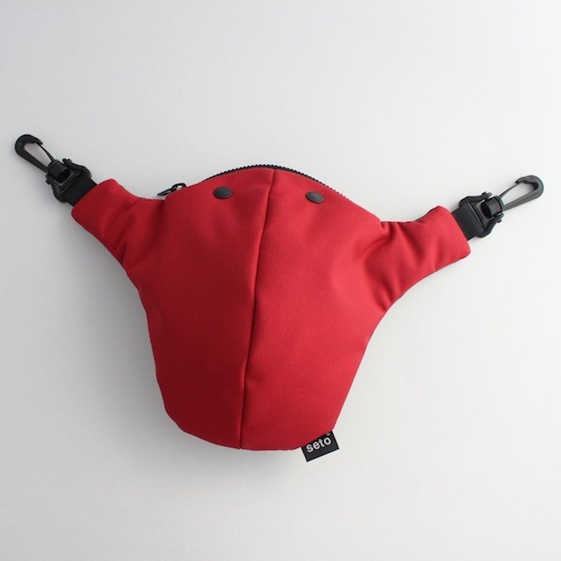 The creature bag　middle　Kodomo-sagari　red charcoal gray - 側背包/斜背包 - 聚酯纖維 紅色