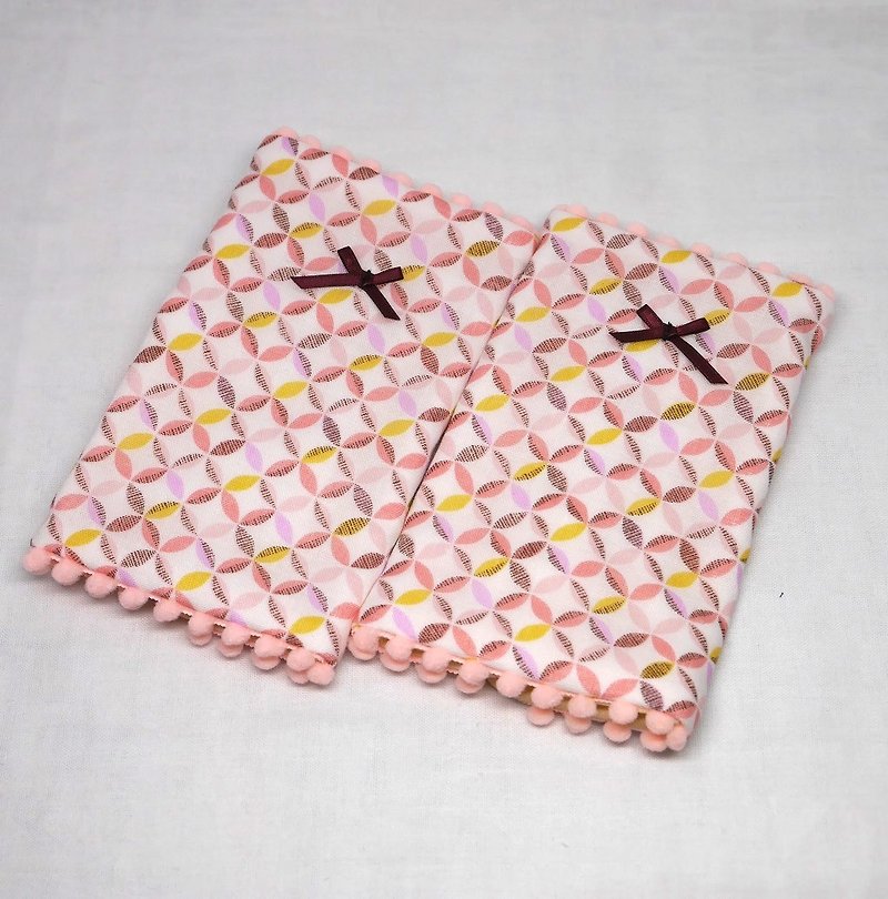 Japanese Handmade 8-layer-gauze droop sucking pads - 口水肩/圍兜 - 棉．麻 粉紅色