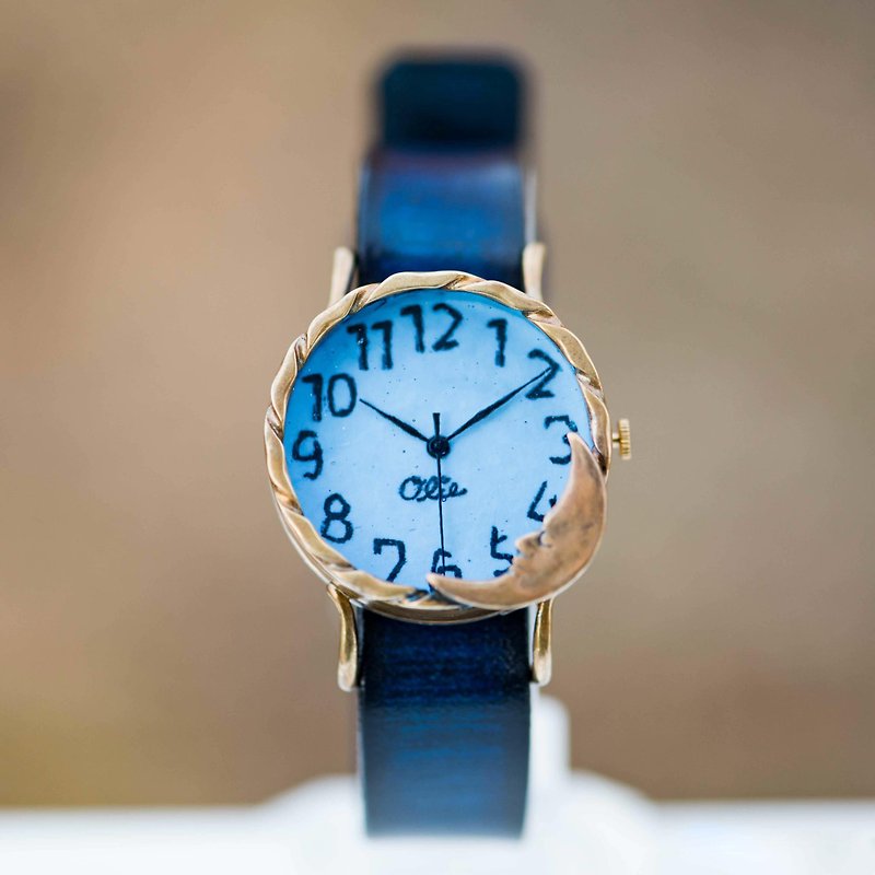 黄昏の月腕時計Mパステルブルー - 腕時計 - 金属 ブルー