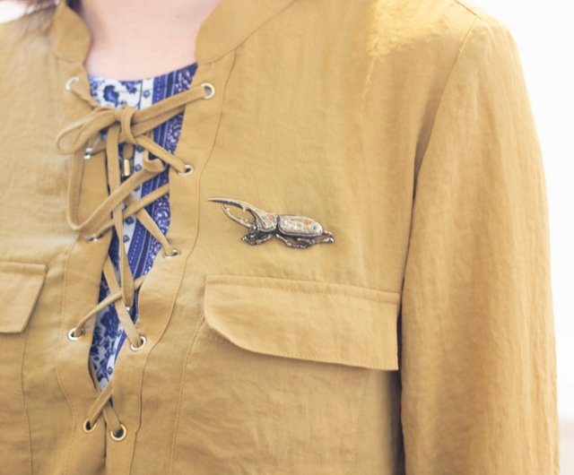 ヘラクレスオオカブトブローチアンティークゴールド Dynastes