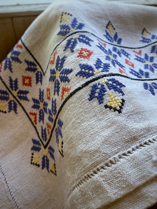 Good Day Fetish】ドイツアンティークトーテム手刺繍厚手のリネン