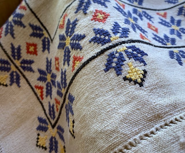 ドイツ土産 刺繍テーブルクロス 新品 未使用