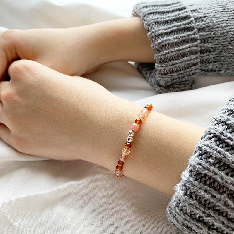 | Very Fine Series | Natural Orange Garnet Gold Strawberry Stone Red Stone (4MM Bracelet x Handmade.) - Bracelets - Gemstone Multicolor