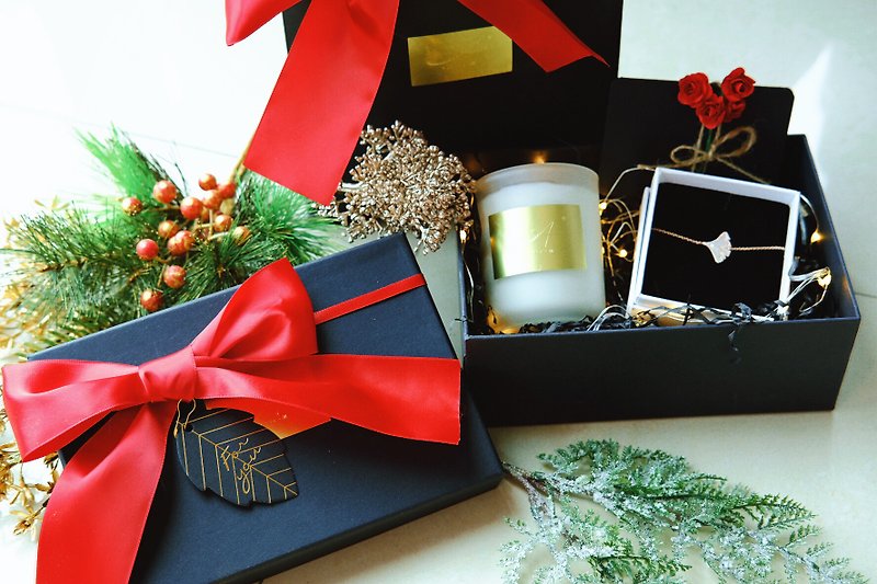 Handmade scented candle Christmas packaging luminous gift box - อื่นๆ - กระดาษ 