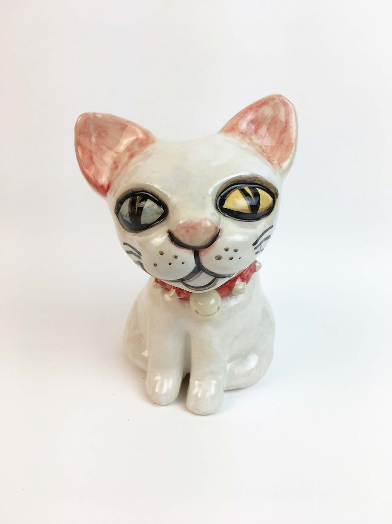 Nice Little Clay Stereo Hand Ornament_Red Rivet Collar White Cat 0501-02 - ของวางตกแต่ง - ดินเผา ขาว