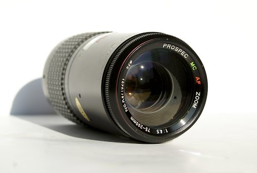 Russian photo tested ProSpec Zoom 4.5/75-200 MC AF lens for SLR Sony A Minolta A mount Japan