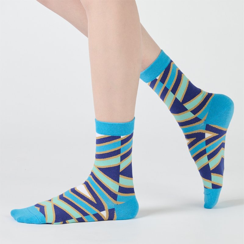 聯名國家兩廳院_額枋 中筒襪 - 藍綠(F) - 襪子 - 棉．麻 藍色