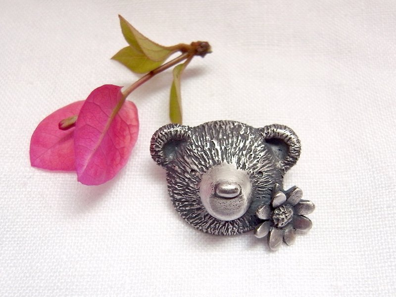 Ladybug & Tiny FLower &Teddy Bear--Sterling Silver----Pendant Necklace - สร้อยคอ - เงิน สีเทา