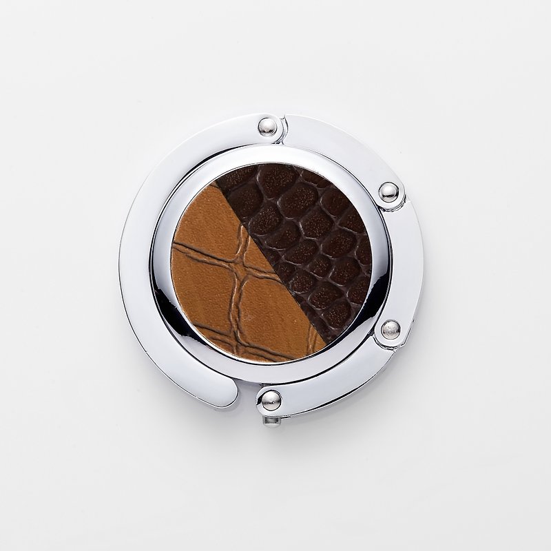 OPUS Half Moon Series-Coffee Latte - กระเป๋าเครื่องสำอาง - หนังแท้ สีนำ้ตาล