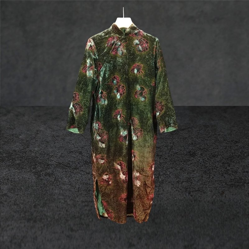 二手 古董訂製 綠色 特殊膠面印花 亮面漸層 開衩 長袖旗袍 CA801 - 連身裙 - 聚酯纖維 綠色