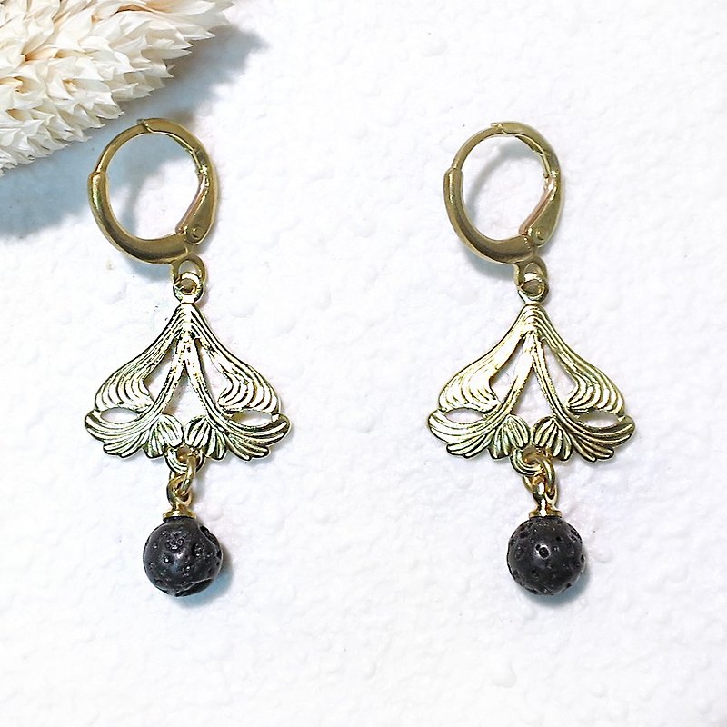 VIIART. Old thing-jet black. Volcanic Stone yellow Bronze earrings - can be changed cramping - Earrings & Clip-ons - Copper & Brass Black