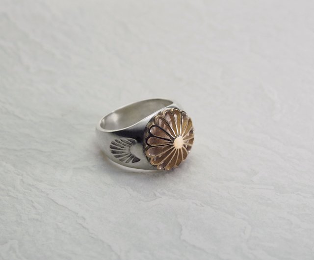 Silver Seal Ring with 18K Juuroku Kiku