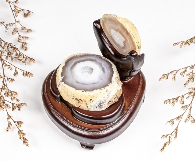 【希少品】文房具　清時代瑪瑙蓮の葉水盂 天然瑪瑙；共箱、共布 BL4-99 【希少品】文房具　清時代瑪瑙蓮の葉水盂 BL4-99 天然瑪瑙；共箱、共布