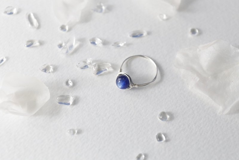 September birthstone - 6mm blue crystal 925 sterling silver wire ring - แหวนทั่วไป - เครื่องเพชรพลอย สีน้ำเงิน