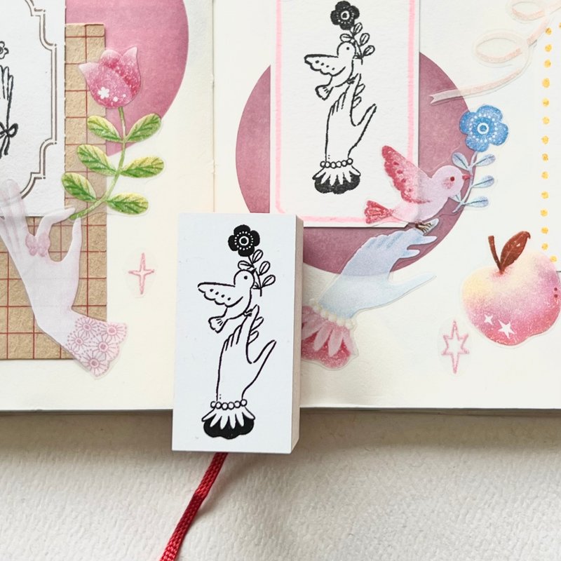 【THE LOVELY HAND】LITTLE BIRD ON FINGER STAMP - Stamps & Stamp Pads - Rubber 