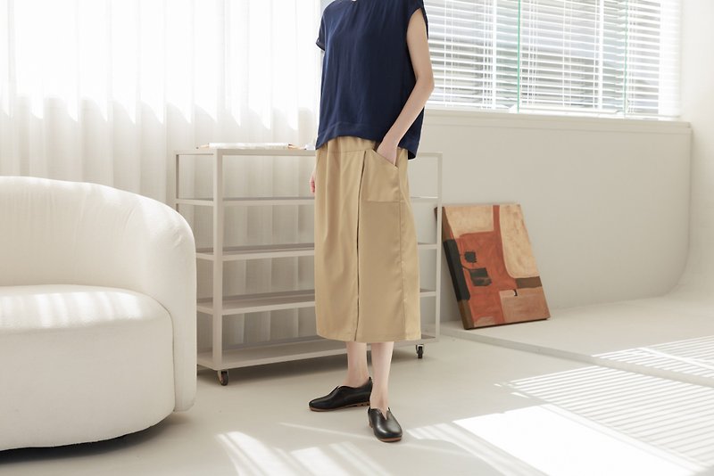 Wednesday's walking hakama - turquoise / wide pants - Women's Shorts - Other Man-Made Fibers Khaki