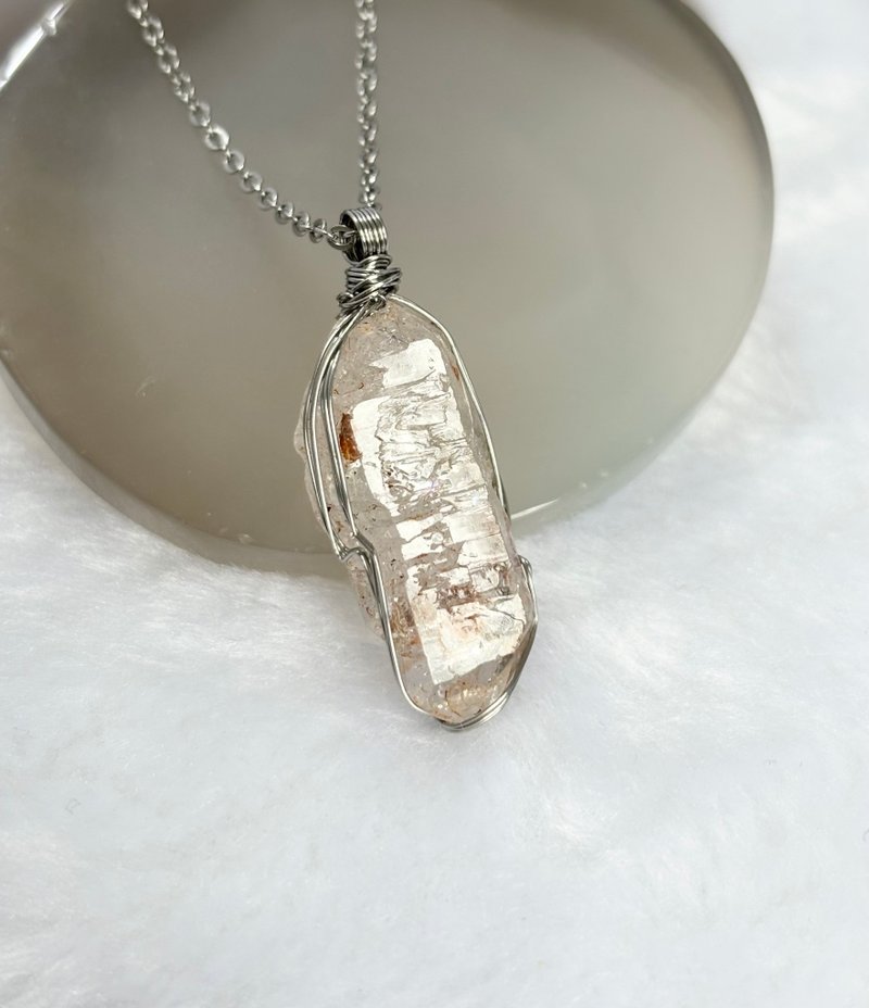 *天然* 骸骨水晶 頸鏈 Natural Skeletal Quartz Necklace - 頸鏈 - 水晶 透明