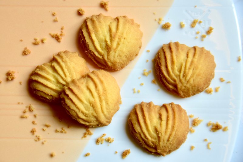 Butter Heart Cookies - Handmade Cookies - Fresh Ingredients Gold