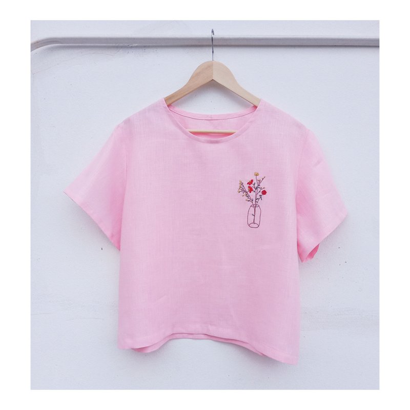 Round neck linen shirt, pink, flower lover vase pattern - 女上衣/長袖上衣 - 棉．麻 粉紅色