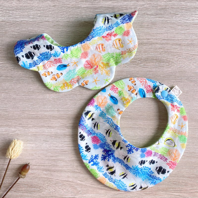 iiidolmama handmade bibs saliva towel underwater world round pocket eight-layer yarn double-sided bib - ผ้ากันเปื้อน - ผ้าฝ้าย/ผ้าลินิน 