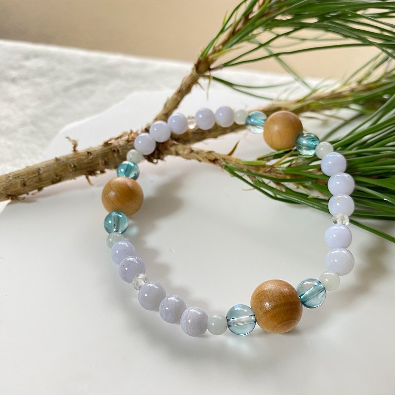 Blue Agate Career Healing Natural Crystal Japanese Handmade Gift Energy Stone Bracelet - Bracelets - Crystal Blue