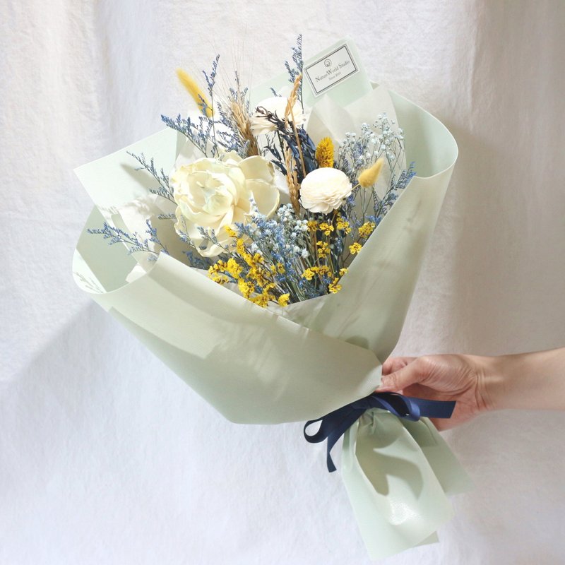 Lady Luck/Fragrance Bouquet [Original NatureWorld] - ช่อดอกไม้แห้ง - พืช/ดอกไม้ สีเขียว