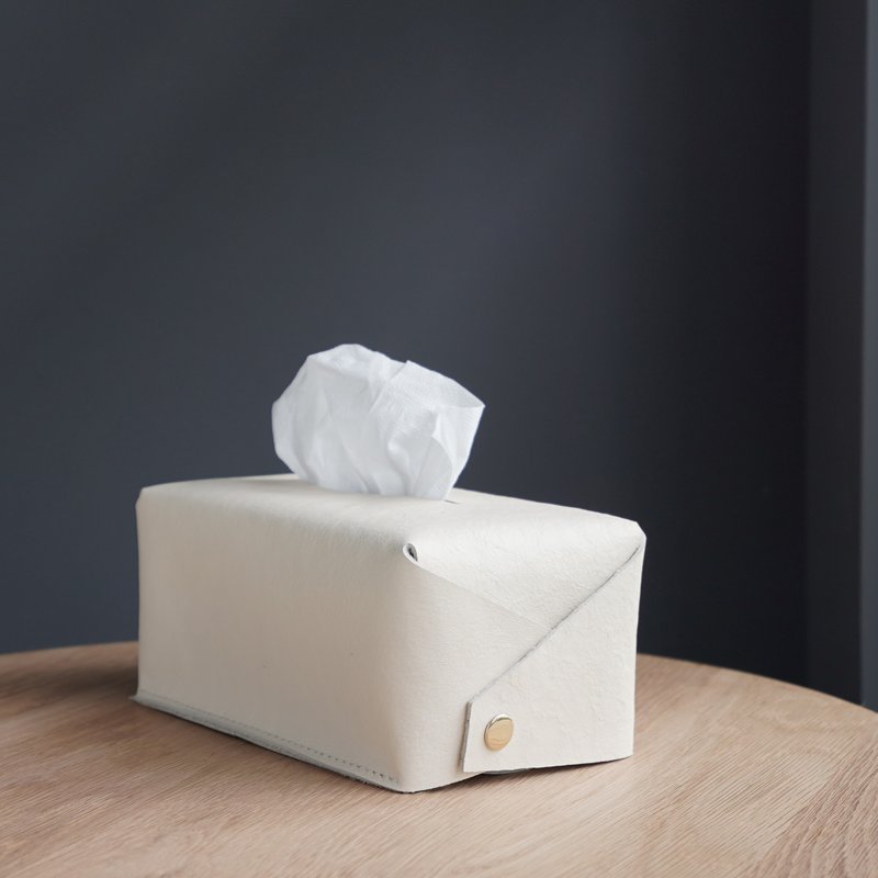 Gentleman's Toilet Paper Box | Tissue Cover | Matte Platinum - Tissue Boxes - Genuine Leather White