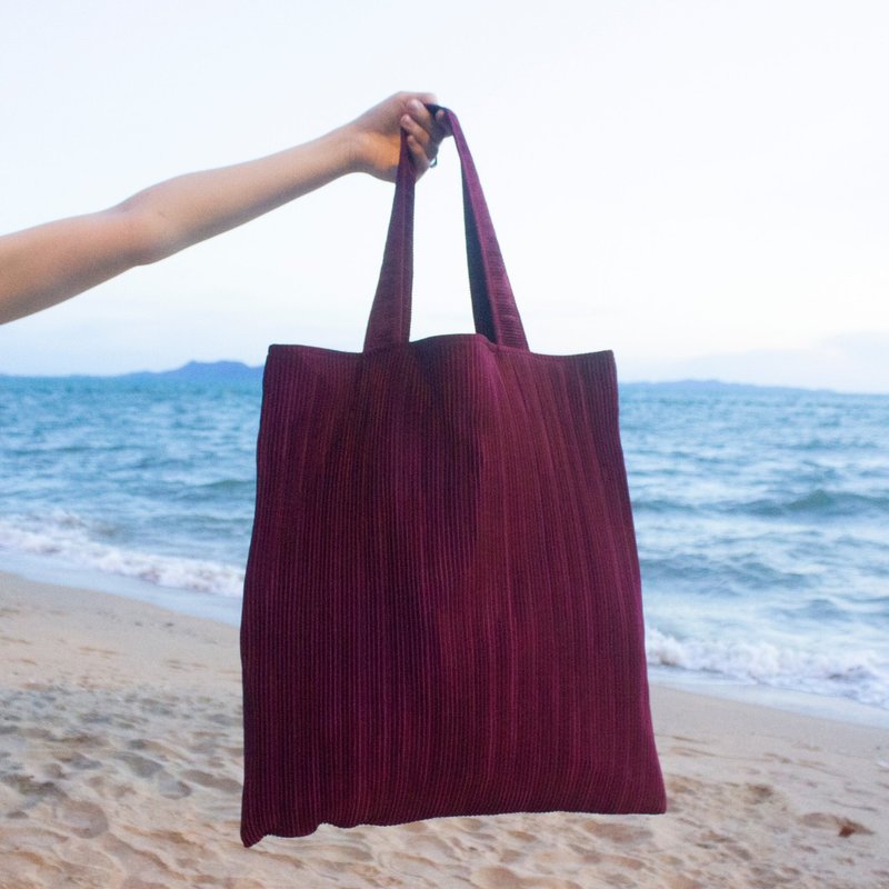 日常手提袋/布袋/百褶布 - 手提包/手提袋 - 其他材質 紅色