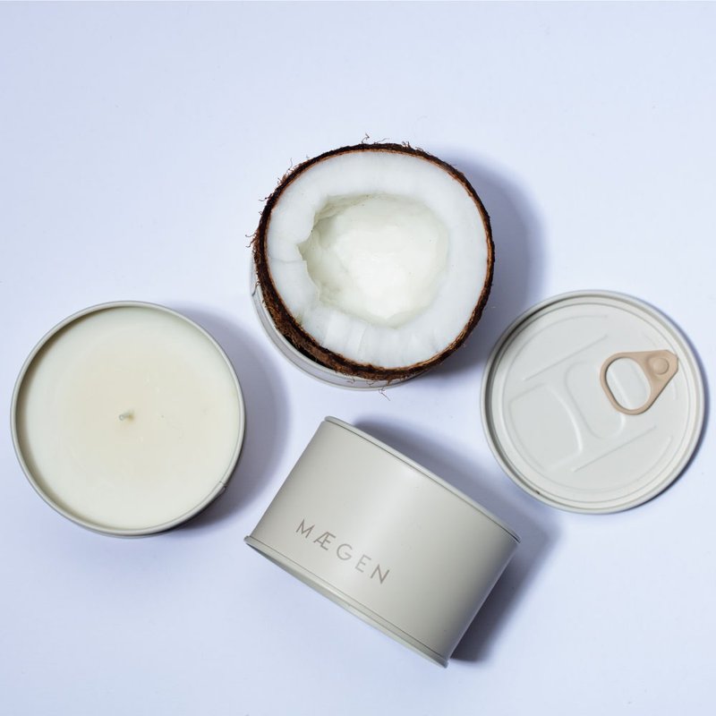 MÆGEN Fresh Candle- Coconut Cream /6oz - เทียน/เชิงเทียน - โลหะ ขาว