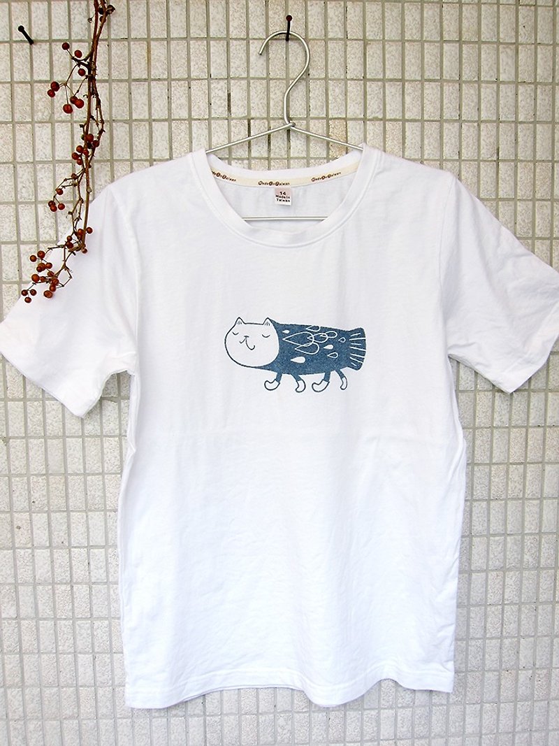ผ้าฝ้าย/ผ้าลินิน เสื้อฮู้ด ขาว - Walking Catfish Indigo Dyed Unisex Shirt