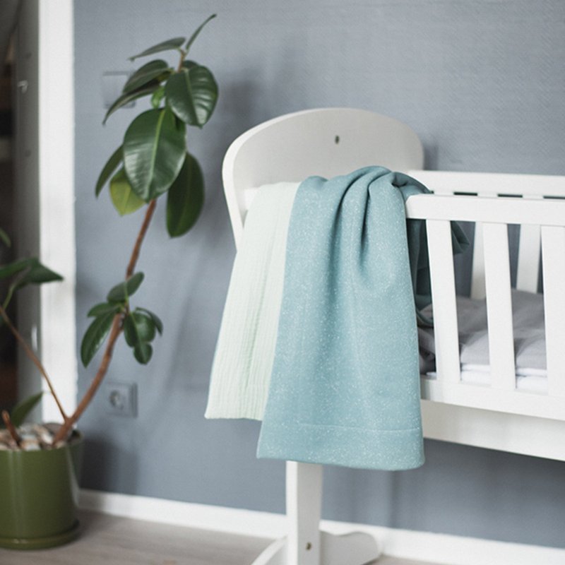 Mint and silver shining muslin baby blanket – soft and warm blanket - 嬰兒床/床圍/寢具 - 棉．麻 綠色