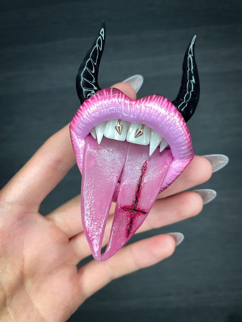 Phone grip. Monstrous pink lips with horns. - Other - Clay 