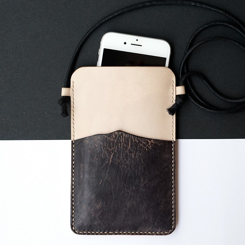 Pine nuts mobile phone backpack limited edition handmade leather - อื่นๆ - หนังแท้ สีดำ