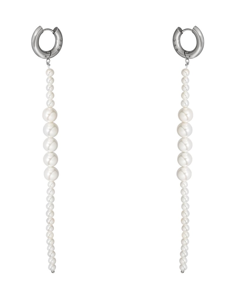 Recovery Change-Pearl Dangle Earrings (White) - ต่างหู - วัสดุอื่นๆ ขาว