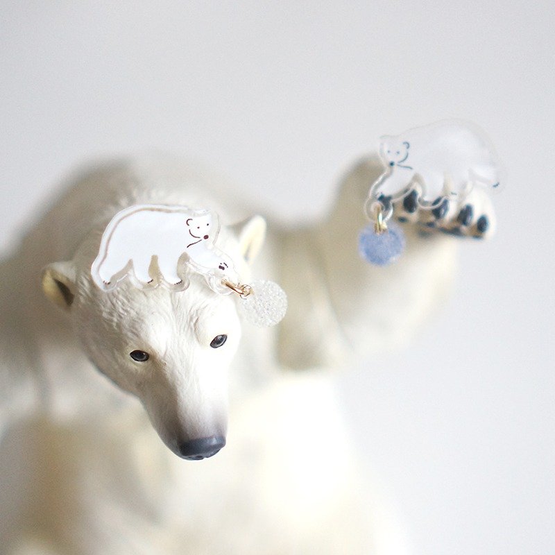 ［獨角森林］ 地球珍寶之北極熊 一對 耳釘／耳夾 - 耳環/耳夾 - 壓克力 