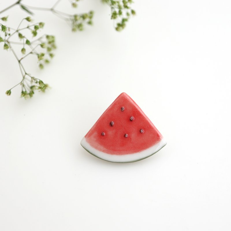 Watermelon pin brooch - 胸針 - 瓷 紅色