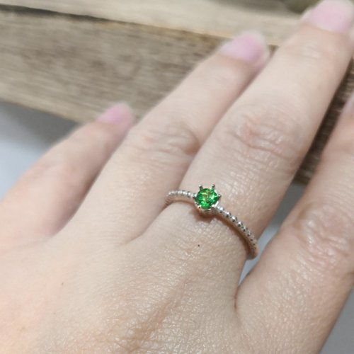 小さな宝石の6 本爪 925 スターリング シルバー リング