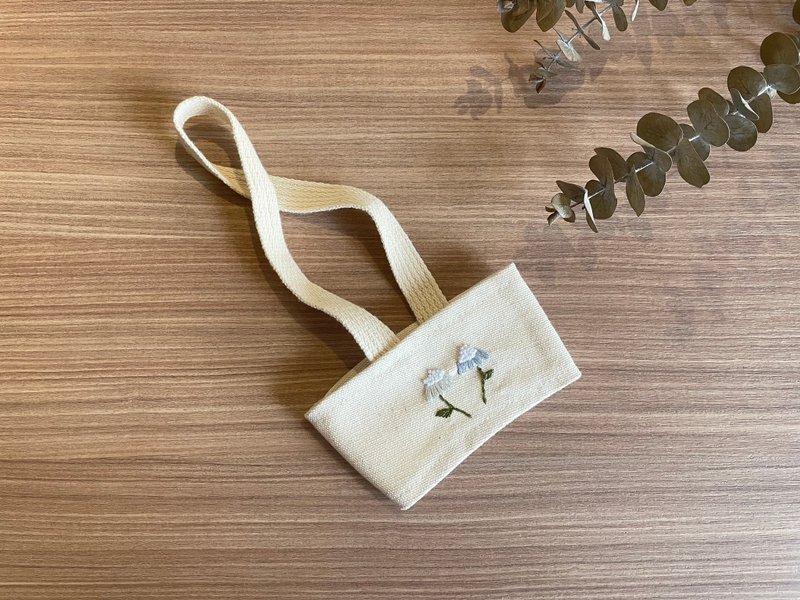 Embroidered cotton beverage bag daisy - ถุงใส่กระติกนำ้ - ผ้าฝ้าย/ผ้าลินิน 