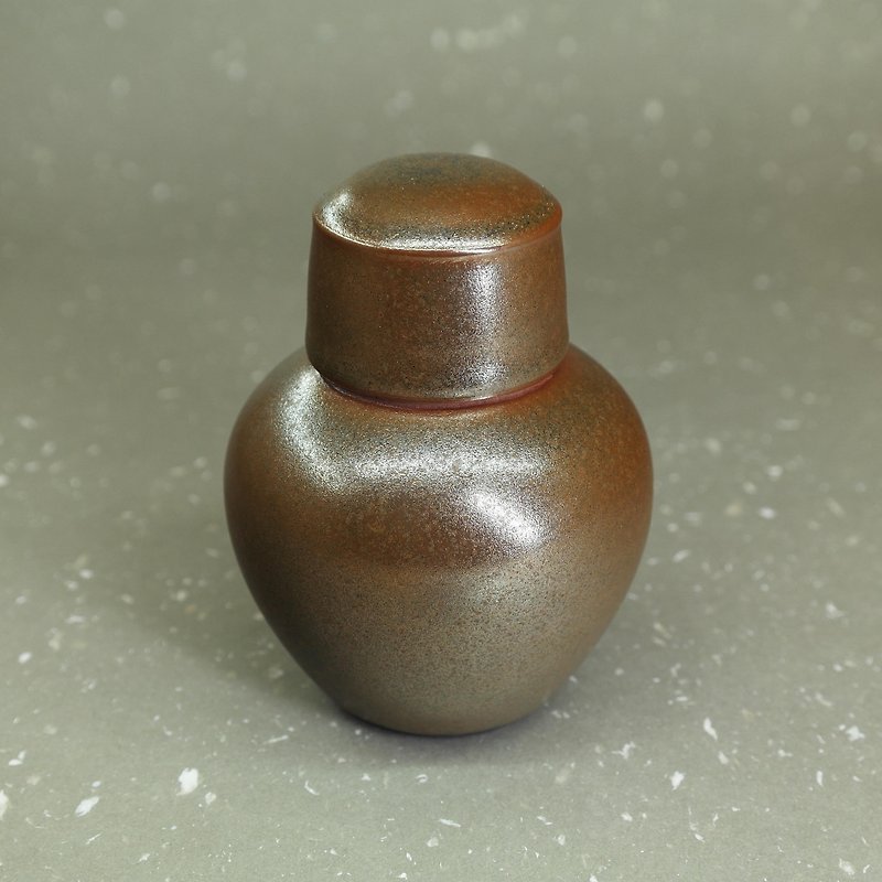 Urn-shaped Tibetan gold-glazed tea warehouse hand-made pottery tea props - Teapots & Teacups - Pottery 