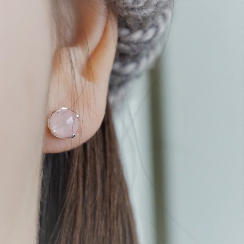 ll Lucky Guardian Stone ll Pink Crystal Ear Pin Earrings / Love Guardian Pair with Tremella Buckle - ต่างหู - เครื่องประดับพลอย สึชมพู