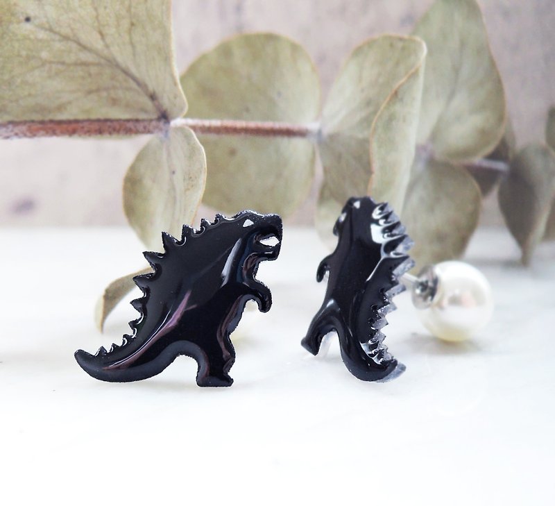 The King of Little Monsters Handmade Earrings Dinosaur Anti-Allergic Ear Acupuncture Painless Clip-On - ต่างหู - เรซิน สีดำ