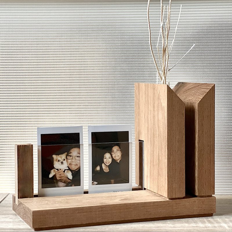 Photo frame with vase - 相框/畫框 - 木頭 