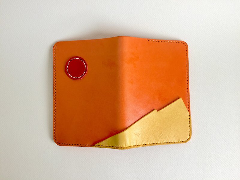 Full of vitality passport holder _ leather hand-stitched Handcraft bright passport holder - ที่เก็บพาสปอร์ต - หนังแท้ สีส้ม