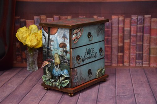 Gift for kid Alice in Wonderland Jewelry box Whimsical furniture Baby box -  Shop HelenRomanenko Storage - Pinkoi