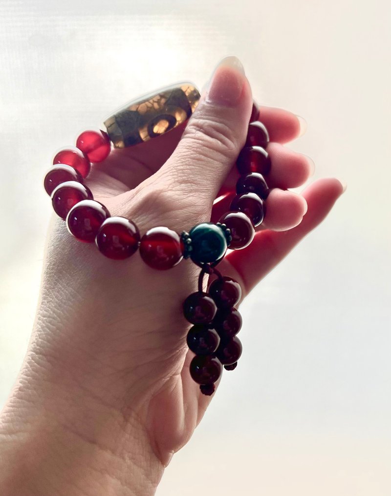 Three-eyed Dzi Beads Red Agate Bracelet Rosary/Hand Circumference 15/Adjustable/Fu Lu Shou/Perfect/Gifts/Elders - สร้อยข้อมือ - หยก สีแดง